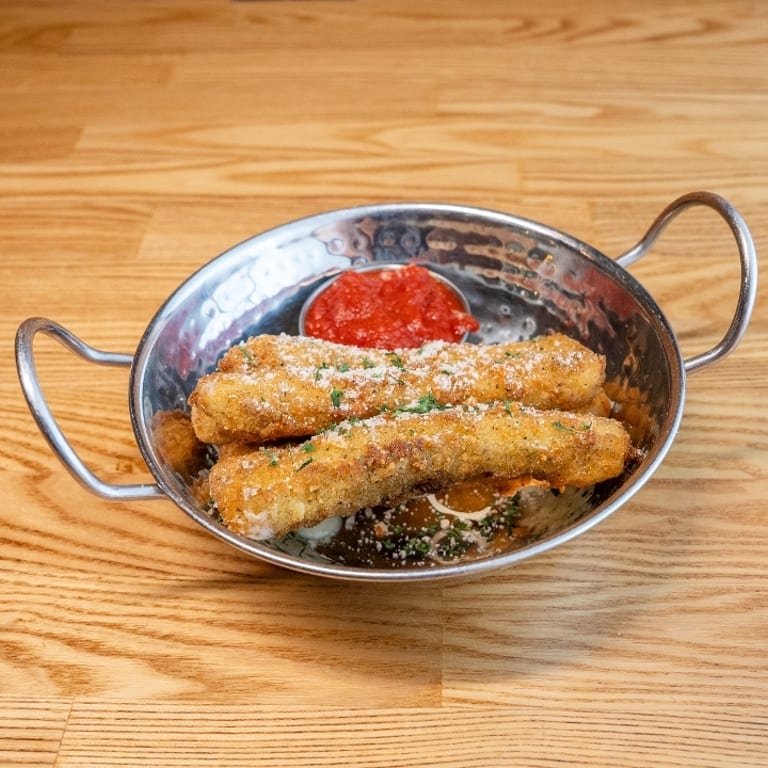 Delicious Mozzarella Sticks